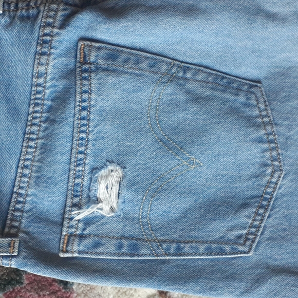 Vintage 90s Levi's 501 Distressed High Waisted Jeans 26X26 - Picture 17 of 17